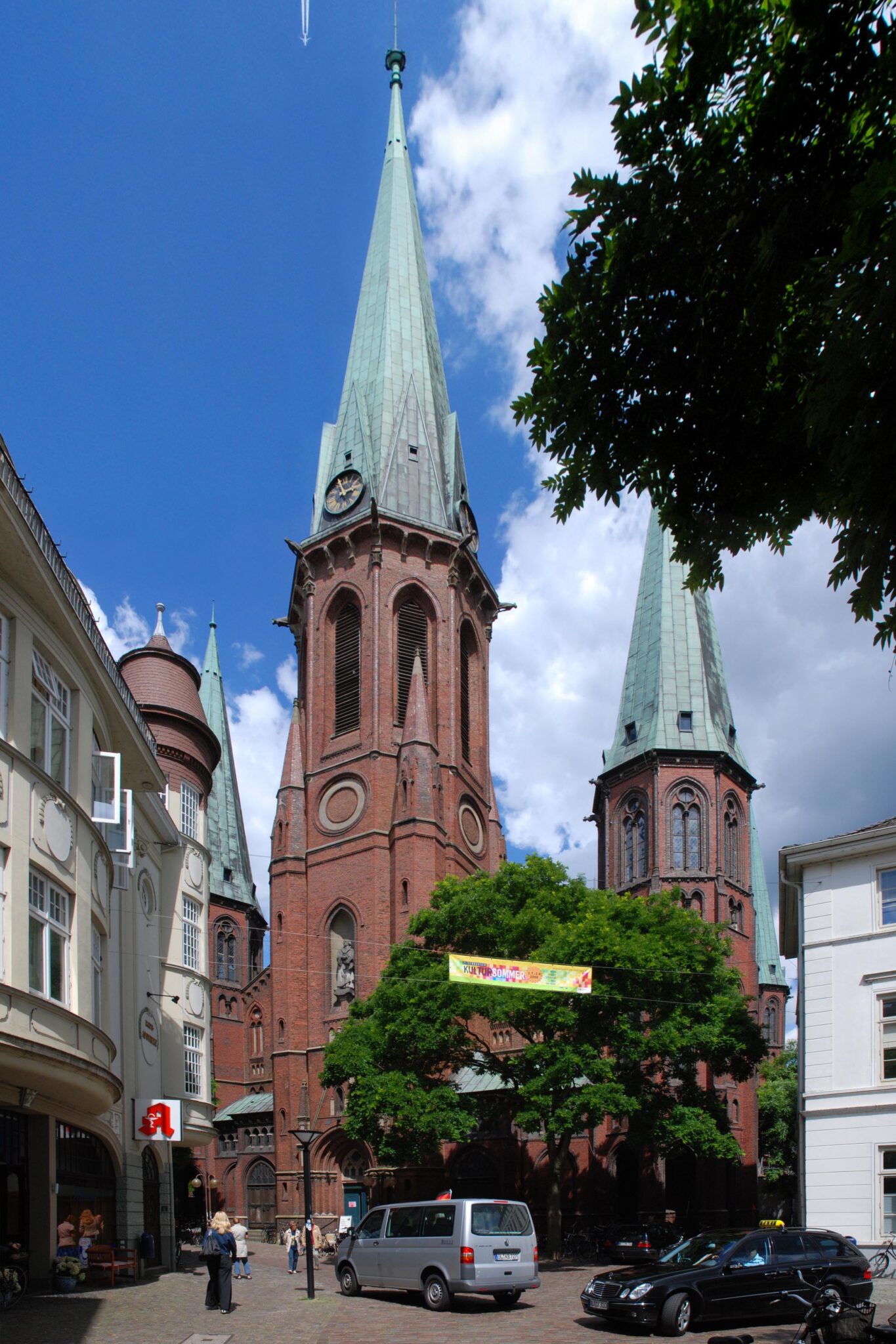 Lambertikirche, Blick vom Kasinoplatz. Foto: Stadtmuseum Oldenburg Lambertikirche, Blick vom Kasinoplatz. © Stadtmuseum Oldenburg