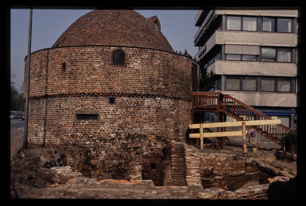 Ausgrabung 1992/93 am Pulverturm, © Stadtmuseum Oldenburg / Willy Schröder