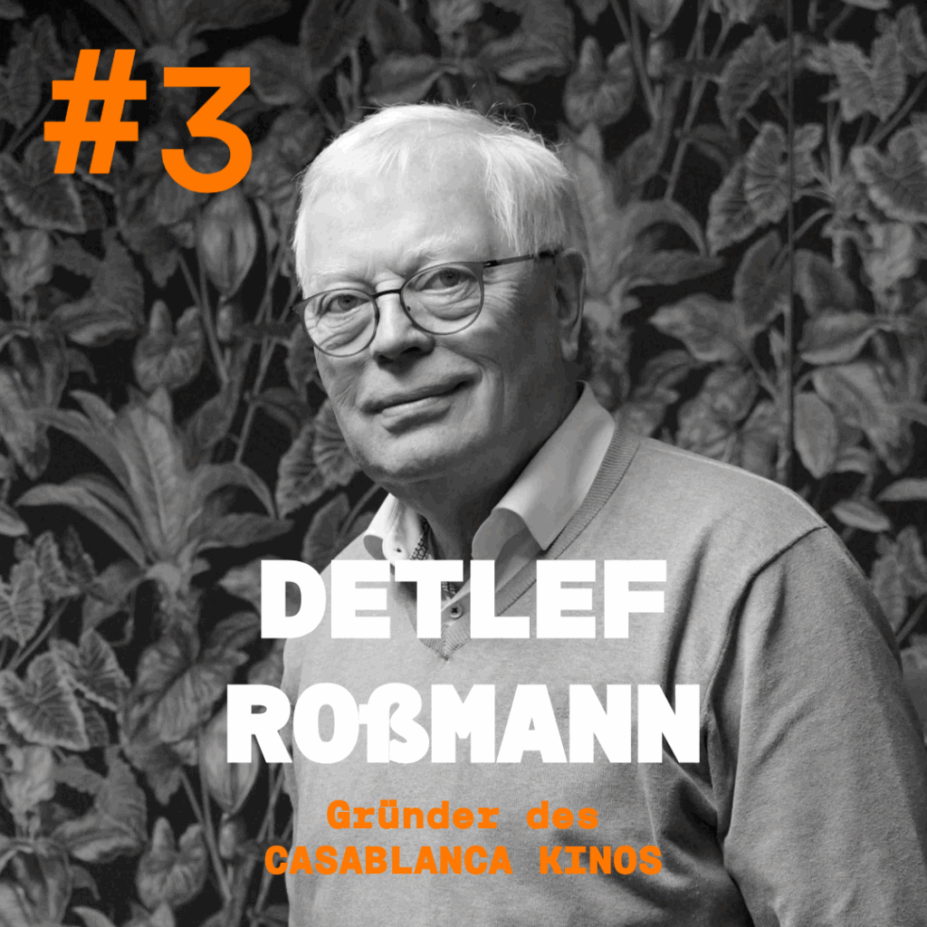 Titelbild Staffel 2, Folge 3 mit Detlef Roßmann, © Stadtmuseum Oldenburg Titelbild mit Gründer des Casablanca Kinos Detlef Roßmann, schwarzweiß, © Stadtmuseum Oldenburg