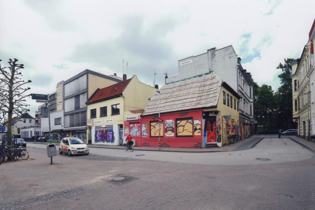 Abb. 7 Die Broweleit-Häuser am Waffenplatz / Ecke Wallstraße im Jahr 2012.