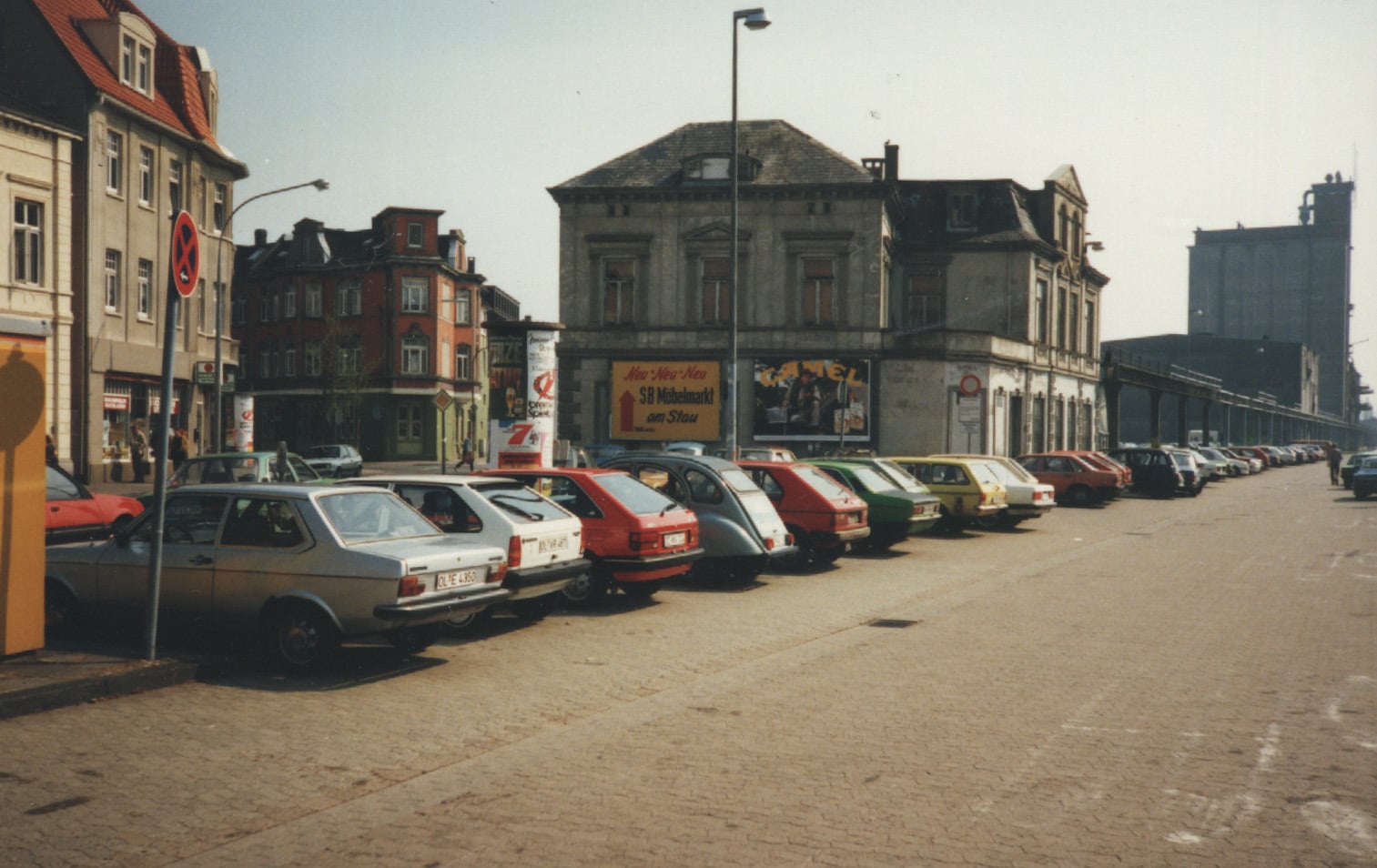 Abb. 8 BA 7809 Situation Stau Ecke Kaiserstrasse 1987 Platzsituation am Stau Ecke Kaiserstraße, 1987.
