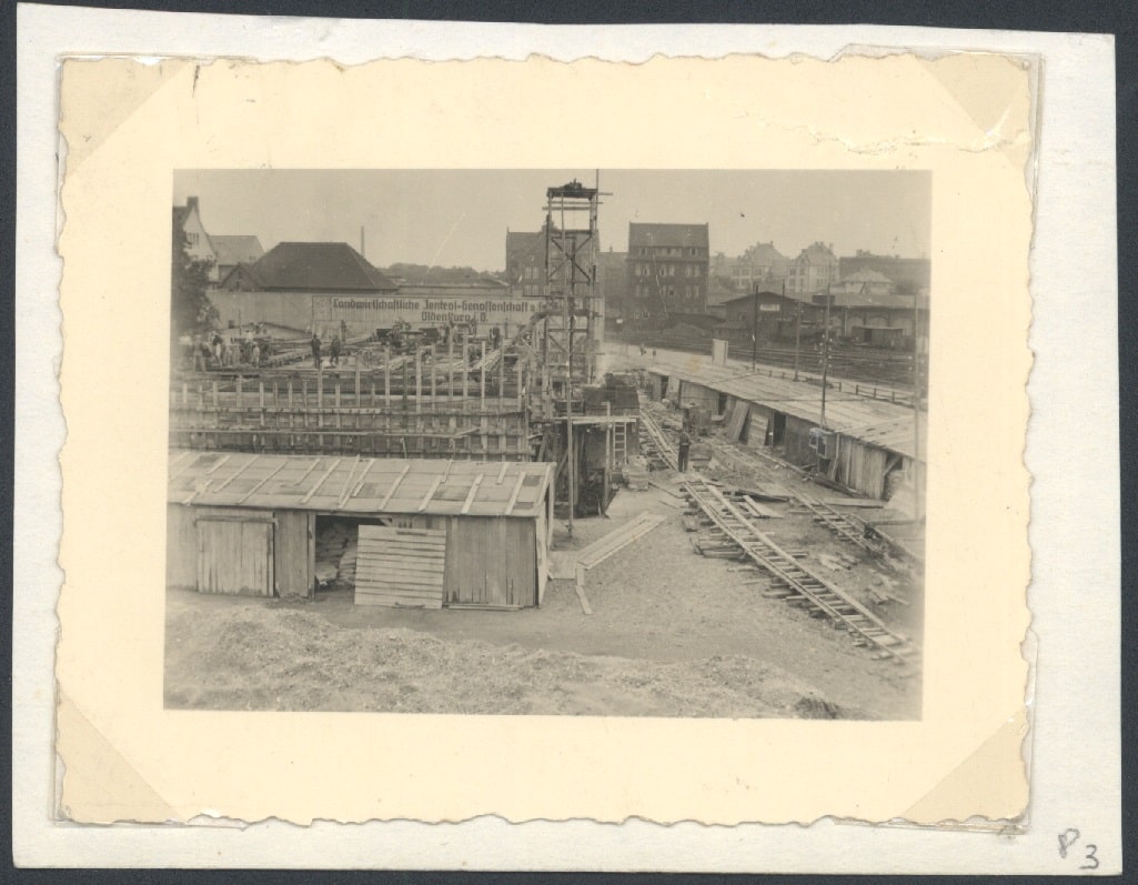Abb3 Ba 10891 Bunkerbau An Der Reiffeisen Moslestr.1944 Baustelle des Bunkerbaus, 1944.