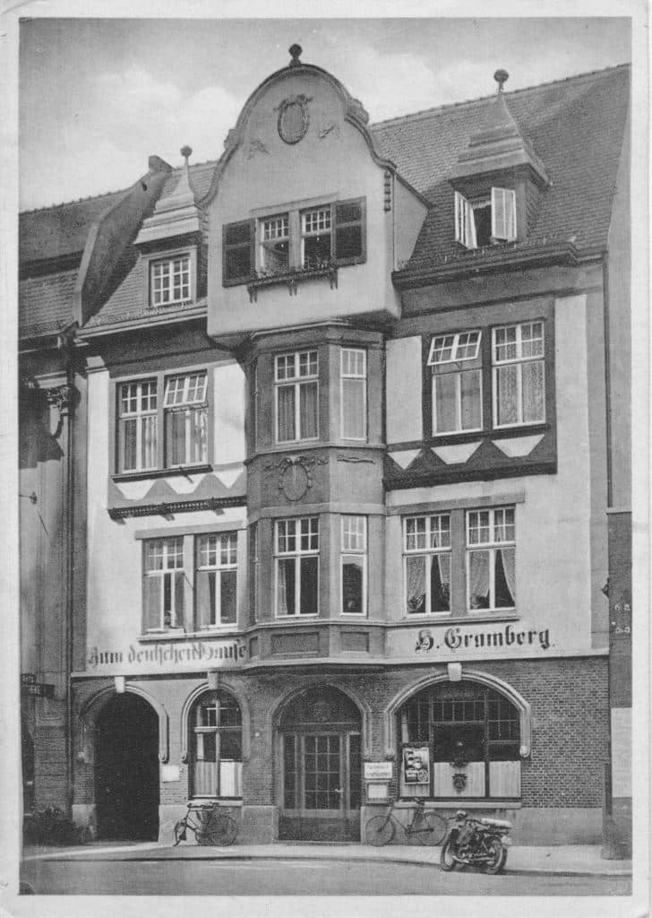 Grambergs Gasthof am Markt. Hier wurde der Fischerei-Schutz-Verein Oldenburg 1909 gegründet. Um 1910.