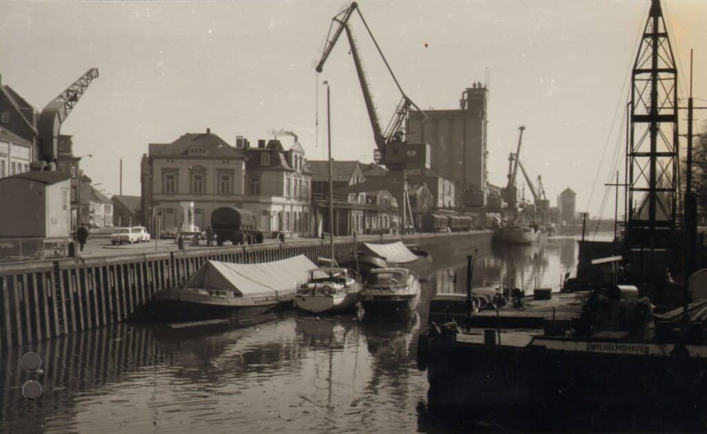 Am Stau, Alter Stadthafen, 1965.
